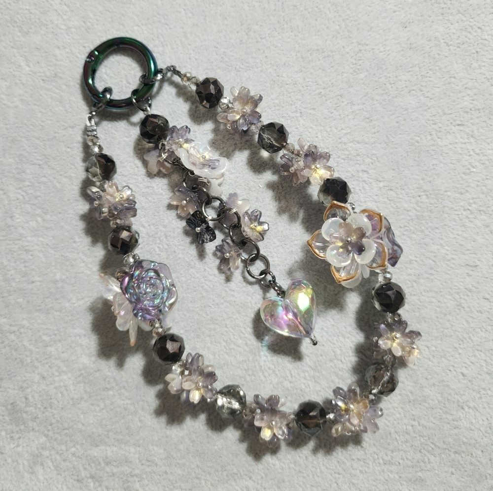 🔥🔛SALE🔥Handmade Iridescent Floral Beaded Phone Charm/Keychain Fairycore Y2K